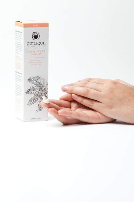 Odylique - Creamy Coconut Cleanser puhdistusmaito